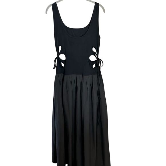Commense Dresses & Skirts - Commense Daisy Cut Out Maxi